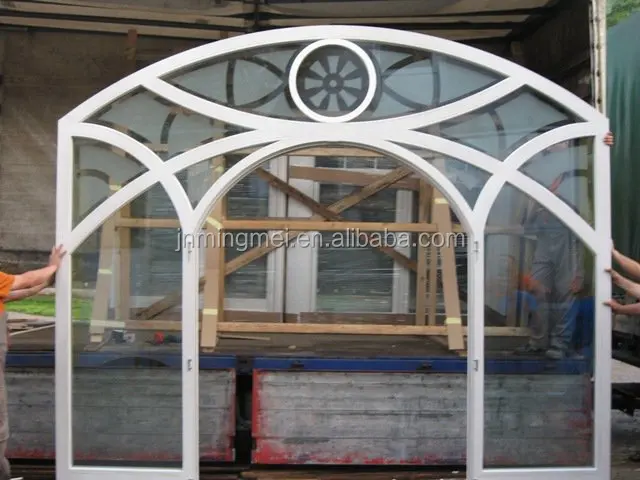 250126_136772776398251_6100591_n