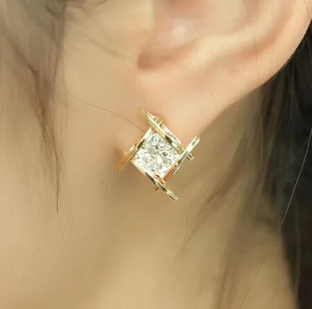 

Fashion Women Lovely Elegant Crystal Rhinestone Square Zircon Ear Stud Earrings Hot