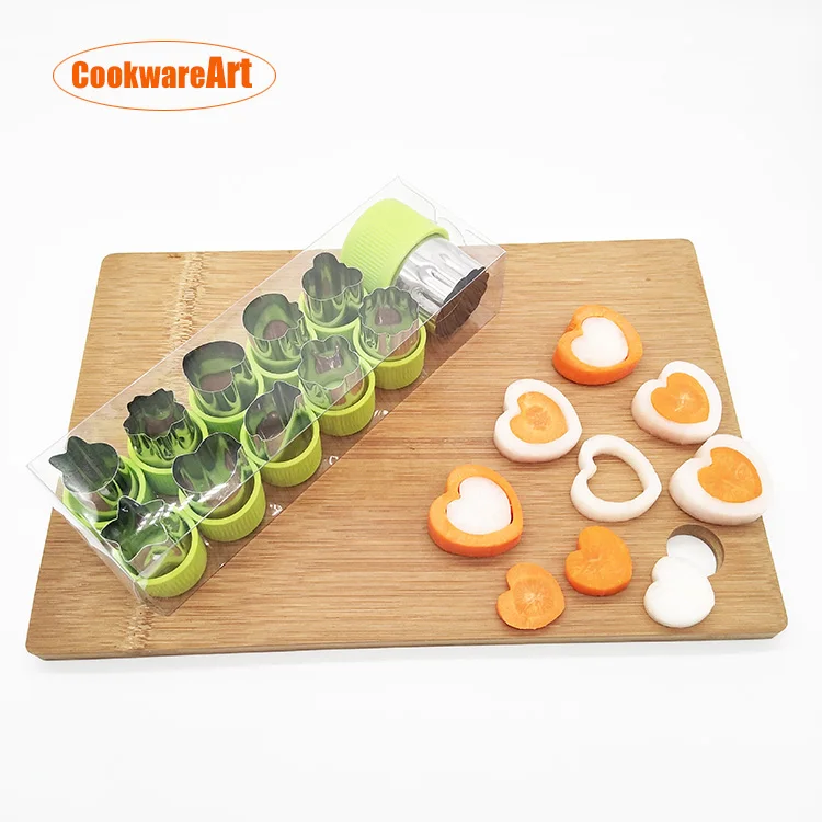 

Hot selling 12 pieces of stainless steel cookie cutter biscuit cutter fruit and vegetable cutter for kids