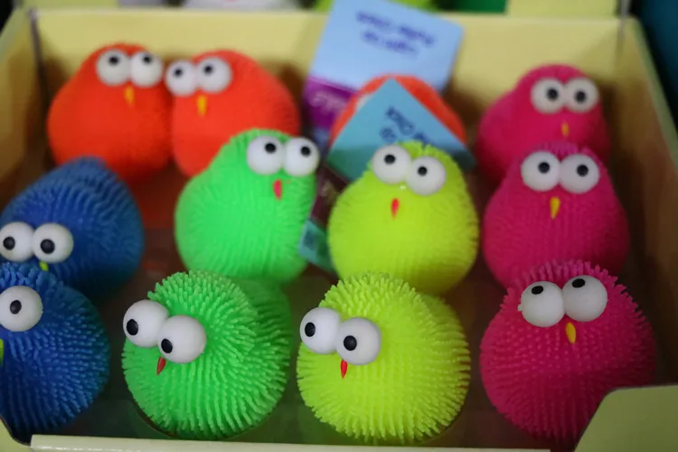 Wholesale Luminous Toys Light Up Puffer Animal Flashing Squishy Animal