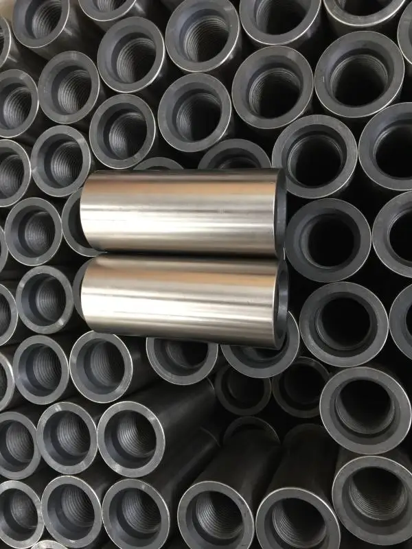 sucekr rod coupling 2.jpg