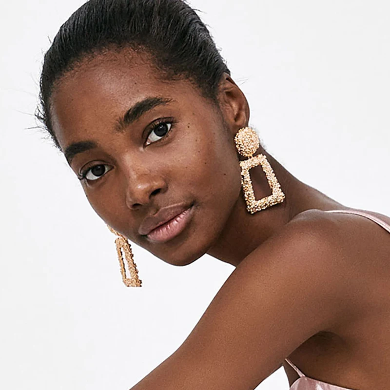 

14327 Dvacaman Metal Dangle Earring Large Geometric Pendant Hoop Earrings for Women, As picture