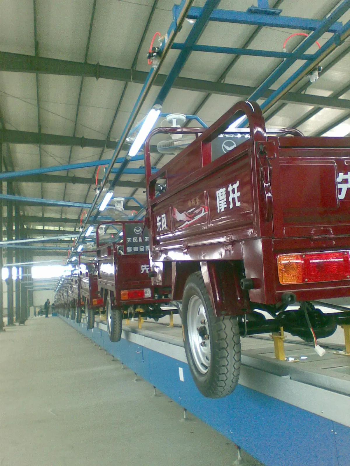 自动货物三轮车组装生产线