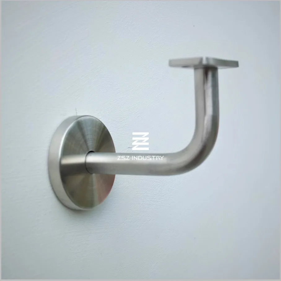 Venta al por mayor silla de montar abrazaderas de acero inoxidable