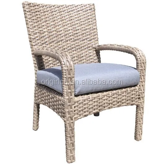 Athens Greece Style Light Color Casual Outdoor Dining Furniture With Pe Rattan Covered Garden