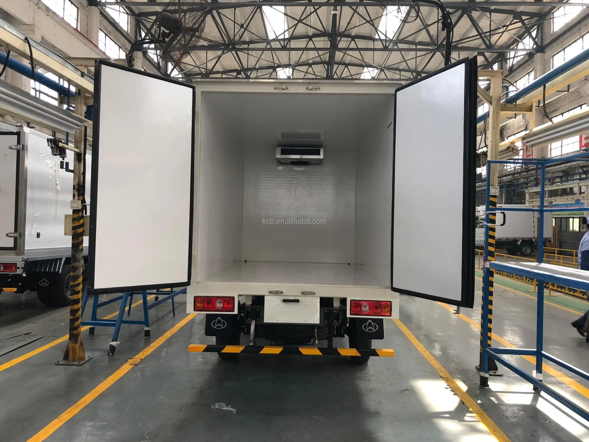 2 Ton Freezer Refrigerated Truck Buy 2 Ton Freezer Refrigerated Truck