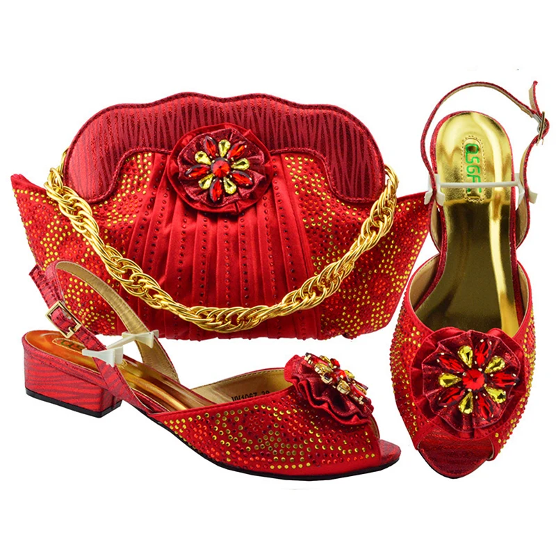 

Bestway Italian Matching Shoes And Bags Set Low Heel Shoes UP Leather MG1243