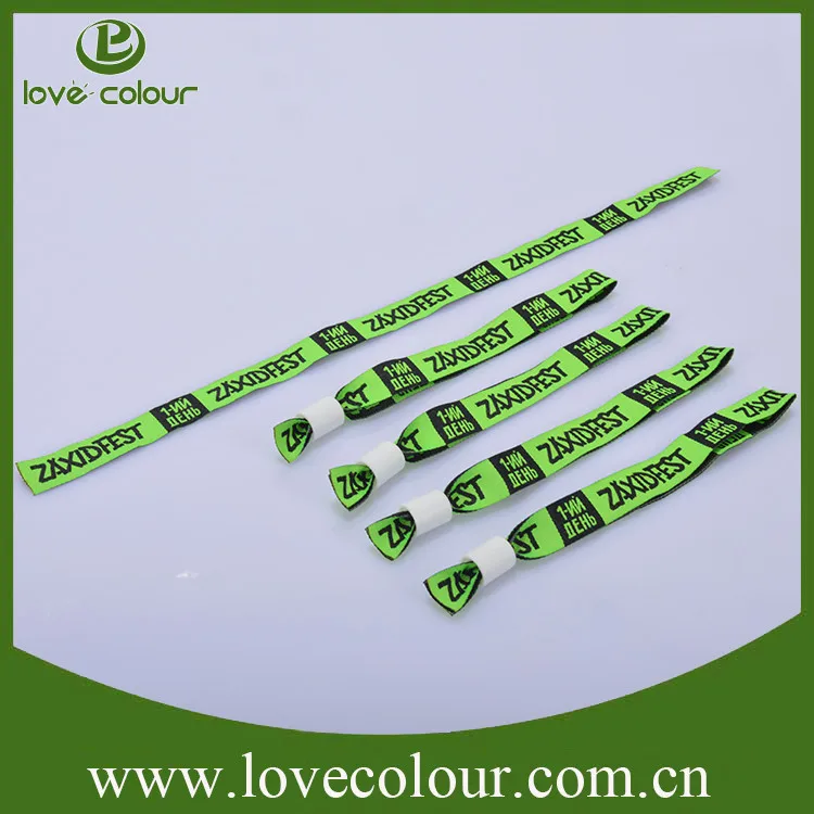 wristband-717w17