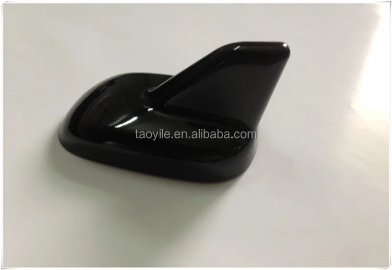 shark fin antenna