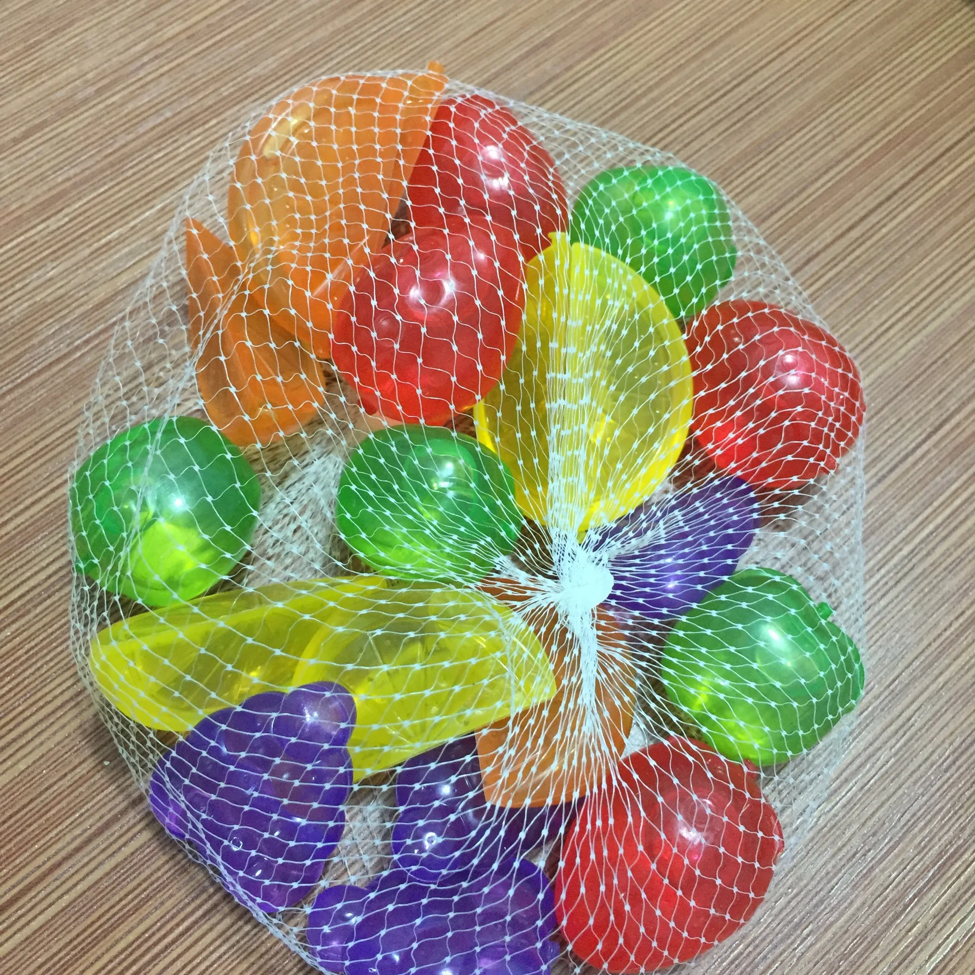 2018 Reusable Fruit Shaped Plastic Ice Particle Ice Cube For Drinks