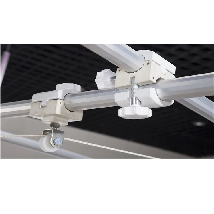 Manual 3cranks orthopedic traction nursing bed