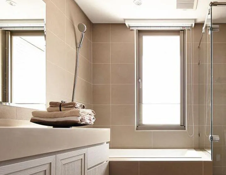 简单的单面铰链浴室平开窗 - buy 便宜的平开窗,侧挂平开窗,浴室窗户