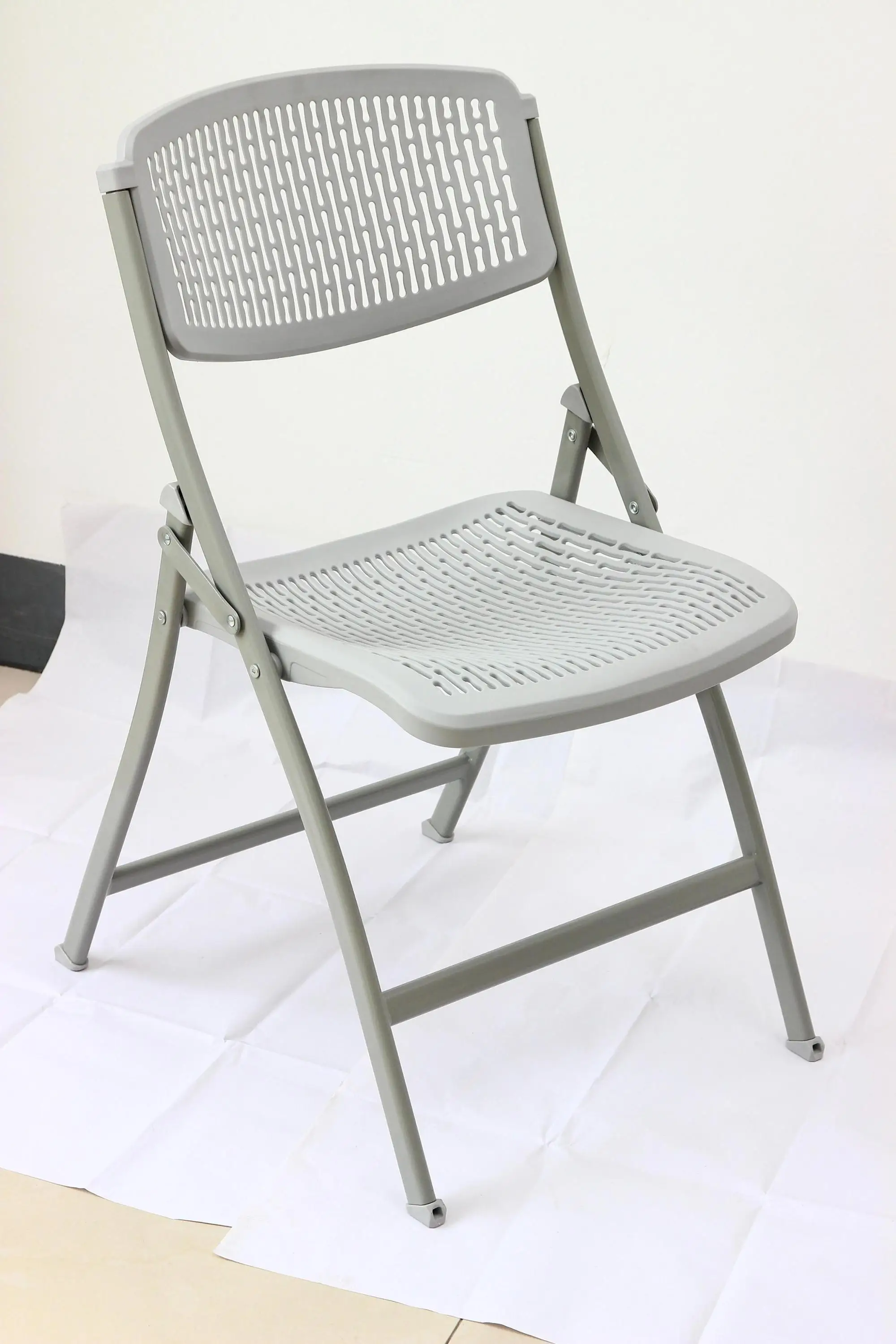 Outdoor Modern Plastic Resin Folding Mesh Chair For Wedding Buy Mesh