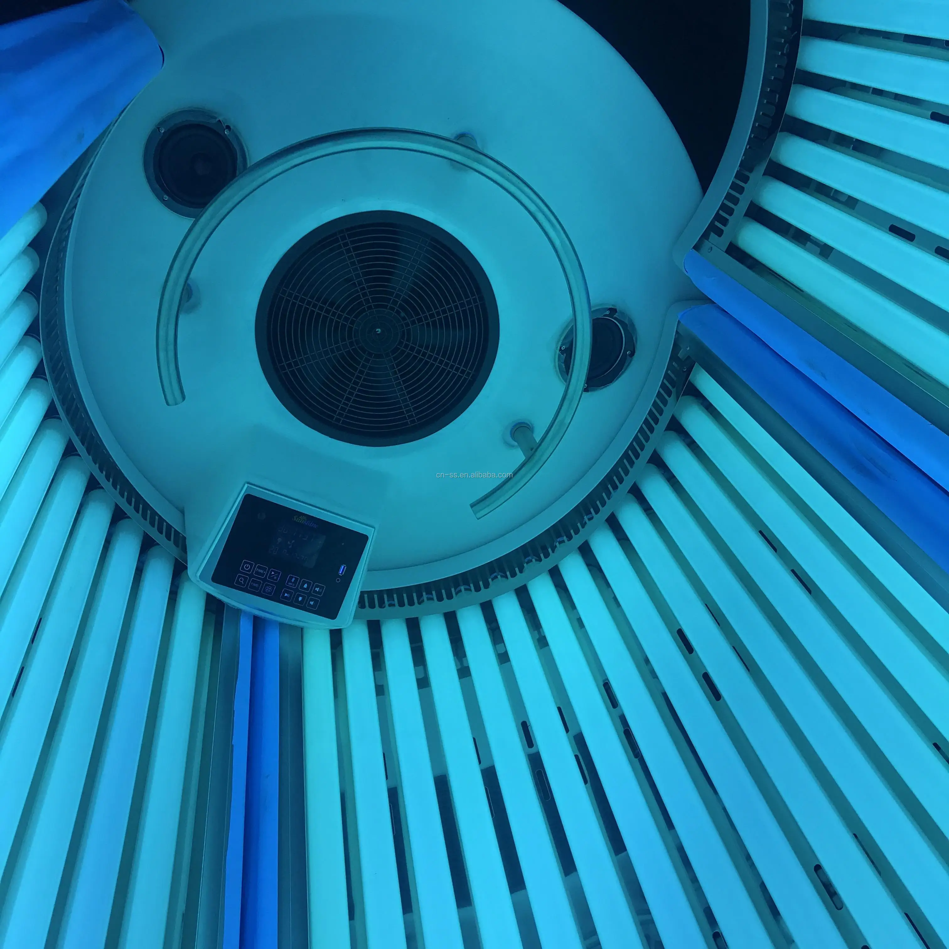 Sunshine Sonnex F842 Solarium Tanning Sunbed With German Cosmedico Uv