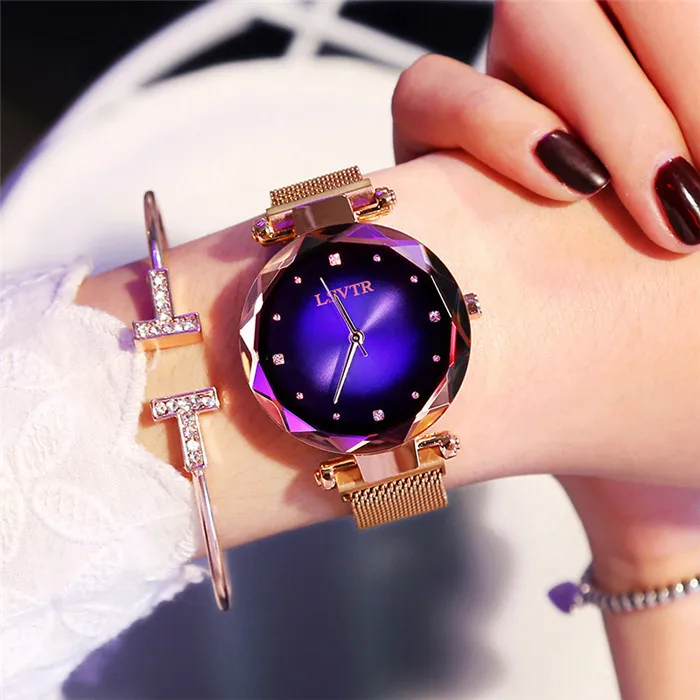 

Shining Star Point Analog Watch Alloy Magnet Buckle Mesh Belt Casual Quartz Watch with Starry Sky, Golden;blue;black;purple