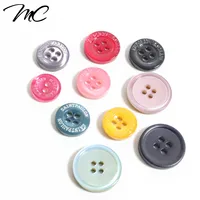 

2019 Fashion Custom Logo Garment New 2/4 Holesl Colorful Mushroom Shape Resin Button For Clothing/Jean/Suit/Coat/Cap Tag