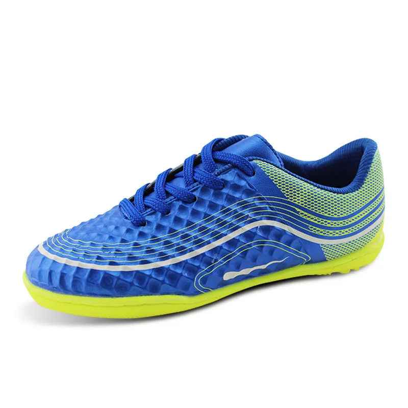 

Professional boys indoor athletic soccer shoes