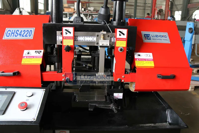 
GHS4220 Automatic Metal Cutting CNC Band Sawing Machine 