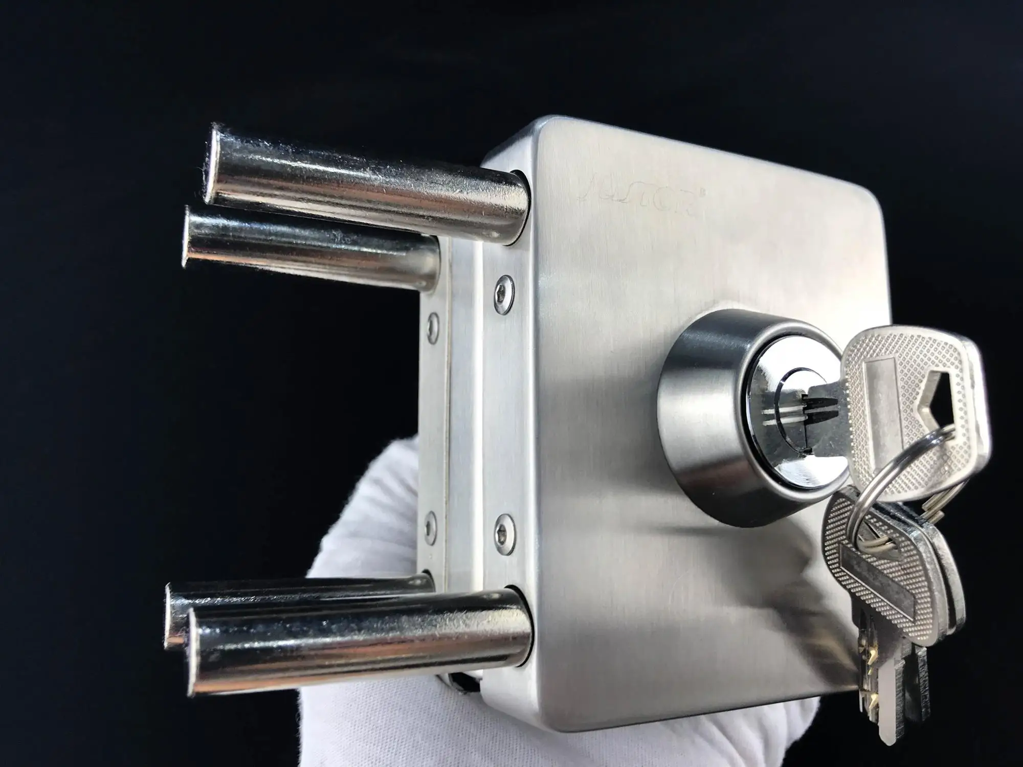 2017 新推出的顶级标准滑动玻璃门锁在阿里巴巴销售