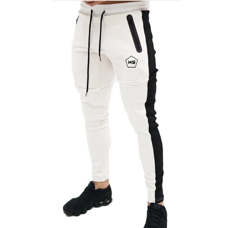 men jogger 01.jpg
