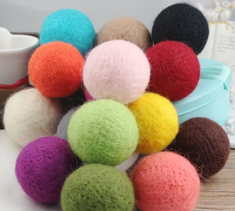 Premium Wholesale New Zealand Dryer Wool Felt Balls Organic Natural