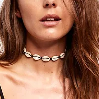 

Hot Sale European and American Fashion Boho Necklace Jewelry Shell Clavicle Chain Beach Seaside Cowrie Shell Necklace