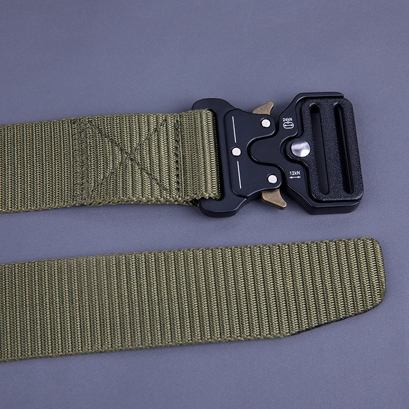 8207 Light Weight Quick Release Plastic Buckle Outdoor Sports Fashion ...