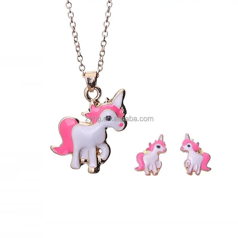 

Unicorn Necklace, Pink