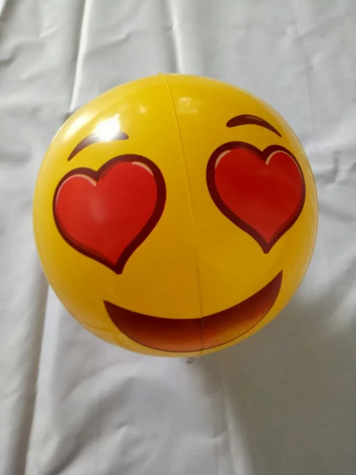 Logo Customized Inflatable Beach Ball Pvc Large Jumbo Beach Ball 9 Ft