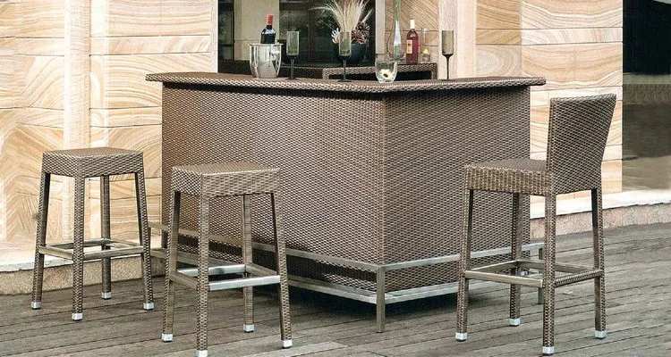 Modern Outdoor Furniture Rattan Bar Stool Wicker Bar Height Table Set