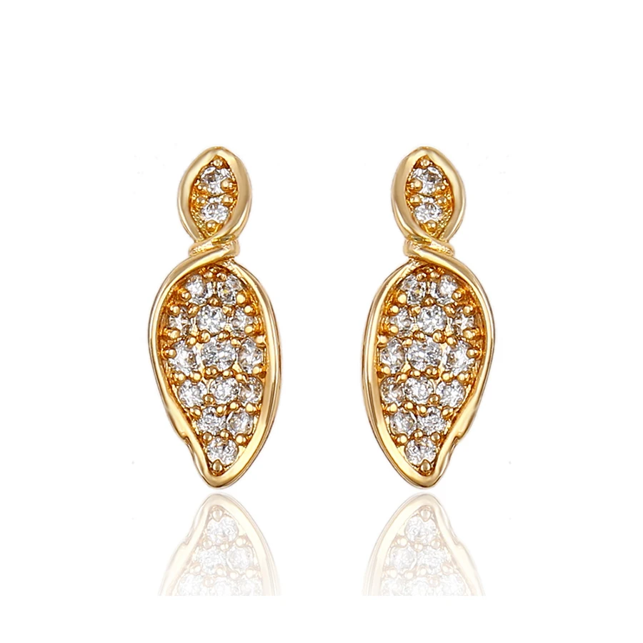 

91335 Xuping Popular Fashion high quality Gold Leaf Shaped lady Stud