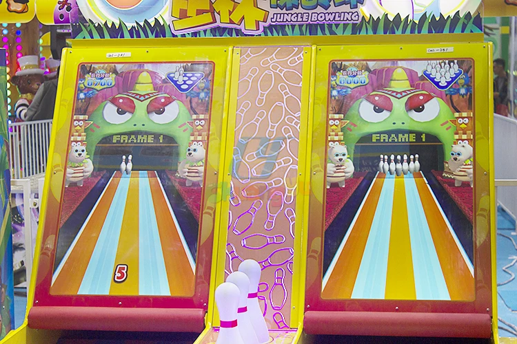 Arcade Game Machine Lottery Ticket Mini Jungle Cricket Bowling Machine