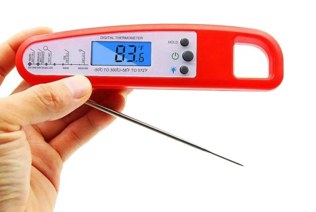 Lutratocro Instant Read Cooking Thermometer, Waterproof Digital Meat Thermometer Super Fast Food thermometer with Collapsible Probe LCD for BBQ Grill Cooking Smoker Liquid Red