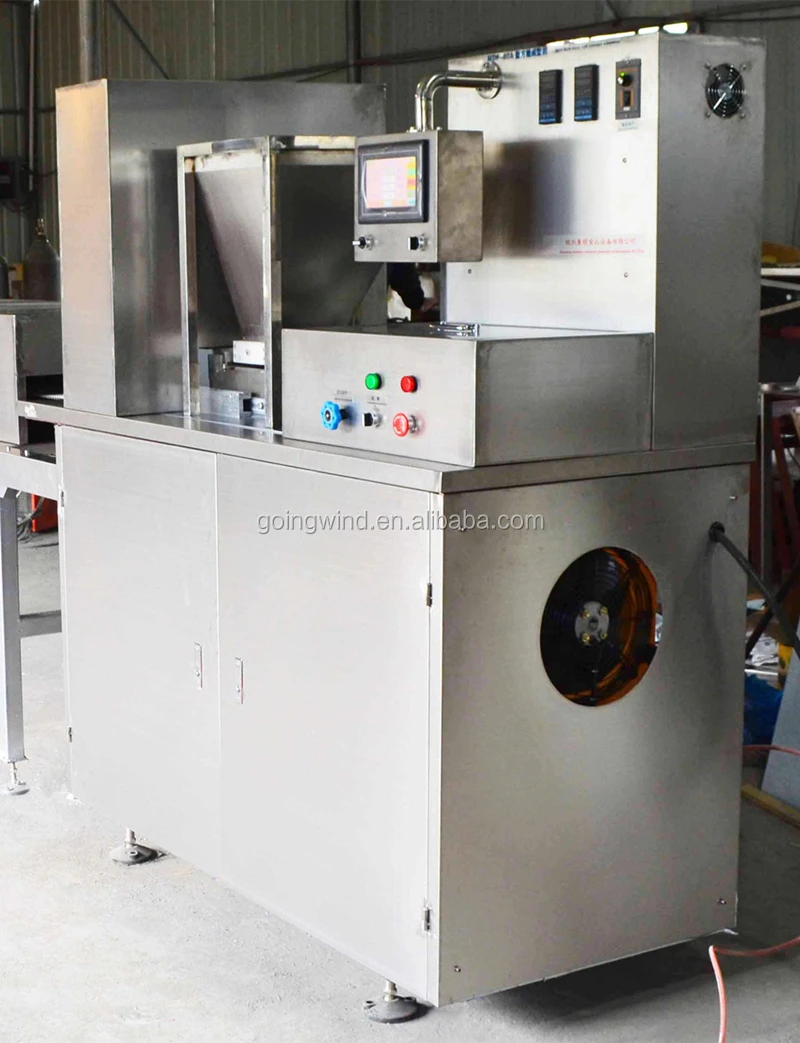 Forming machine.jpg