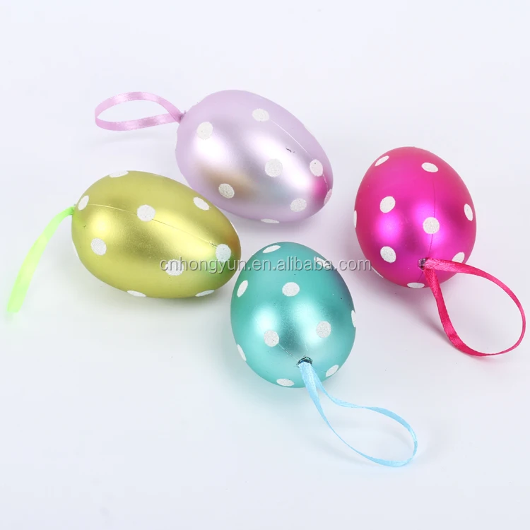 promotional high quality outdoor dye artificial resin hand painted hanging decorated 4 plastic easter eggs