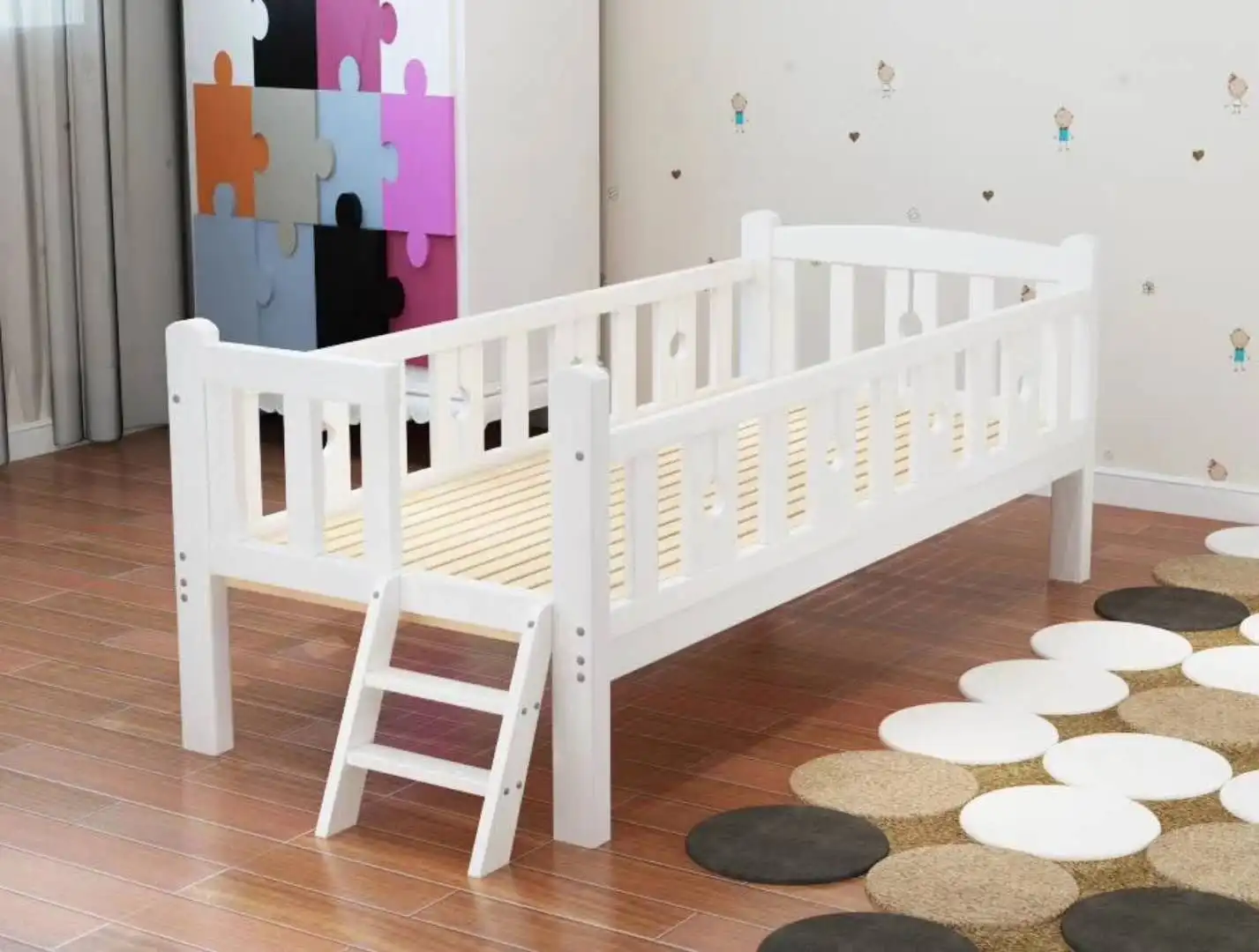 Children high quality wooden home bedroom furniture safely get in and out stair case rail solid wood kids bed TYKB001