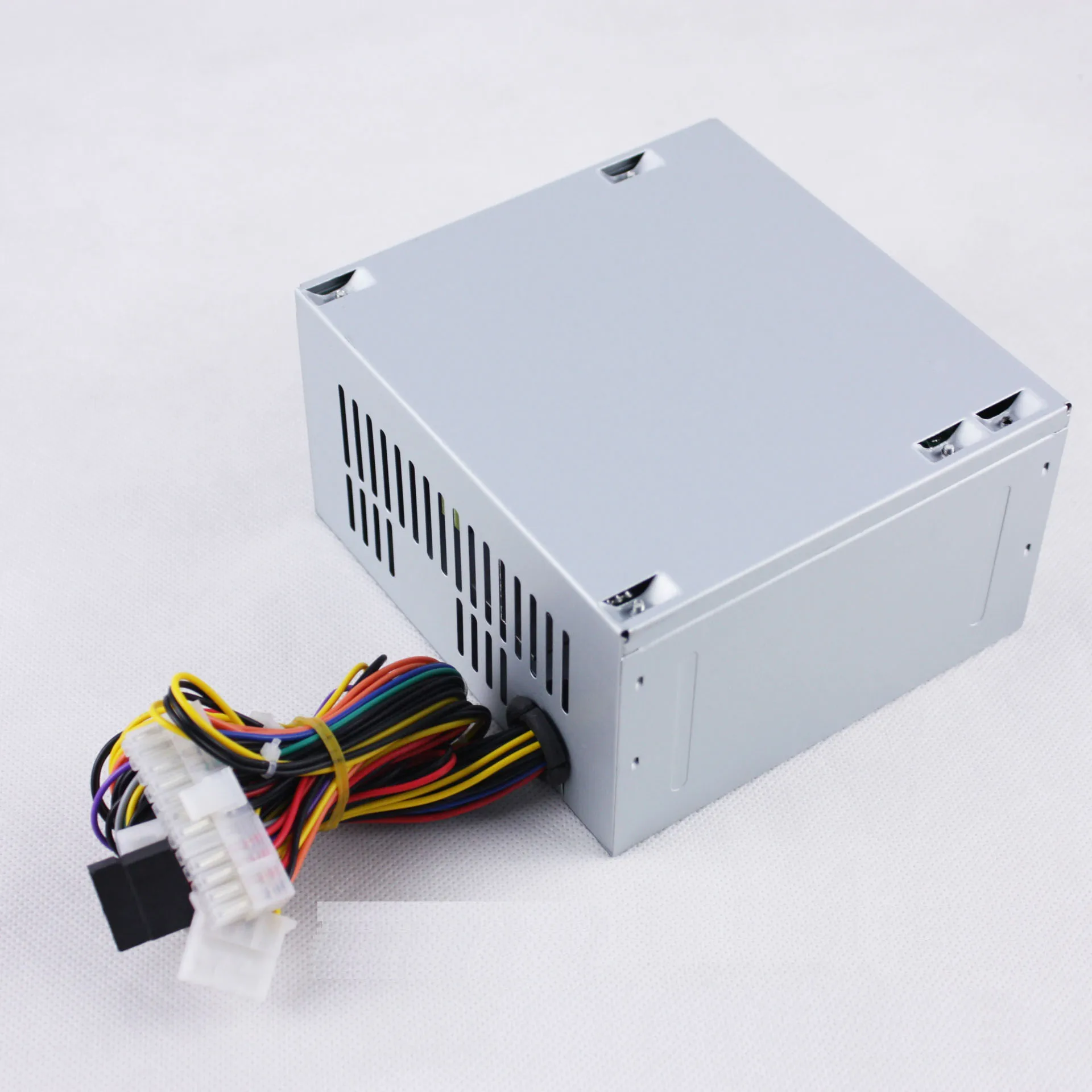 低价厂家250w 80plus全电压atx电脑电源桌面psu