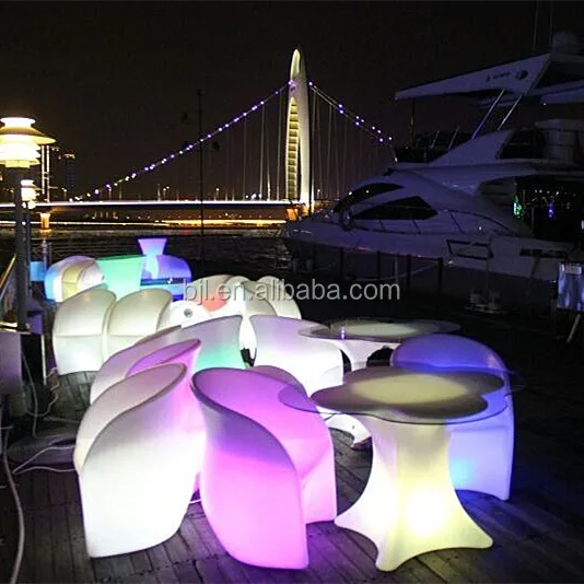 light up garden table