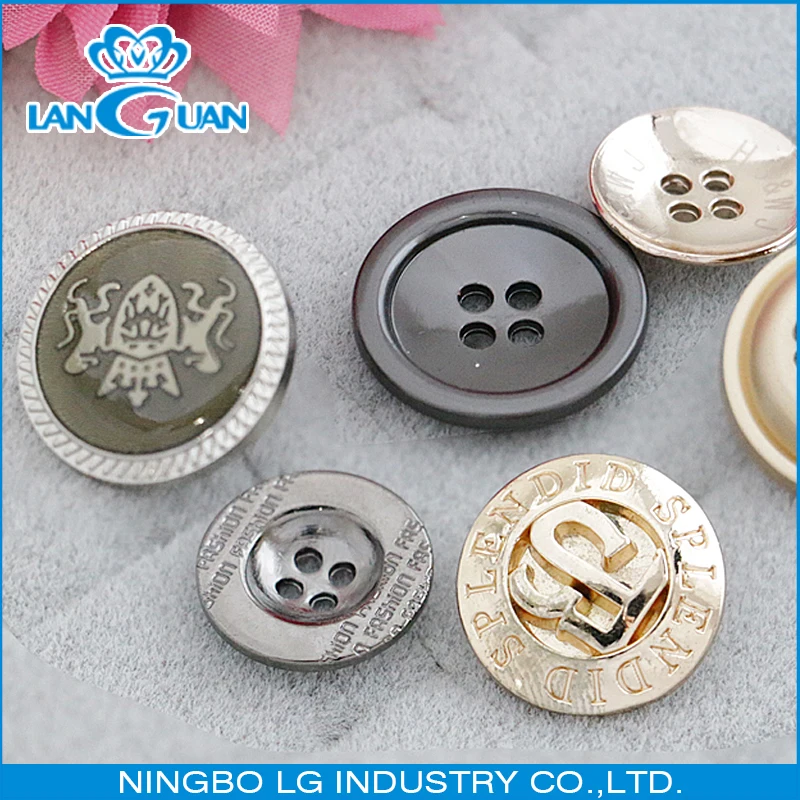 custom garment buttons