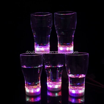 flashing light cups