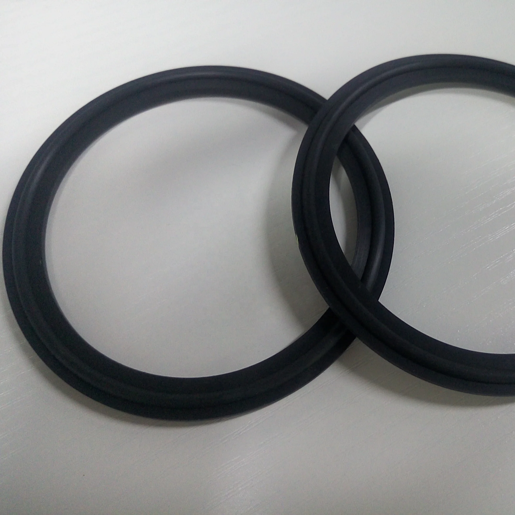 FDA Viton Sanitary Gasket For 3 Tube -1.jpg