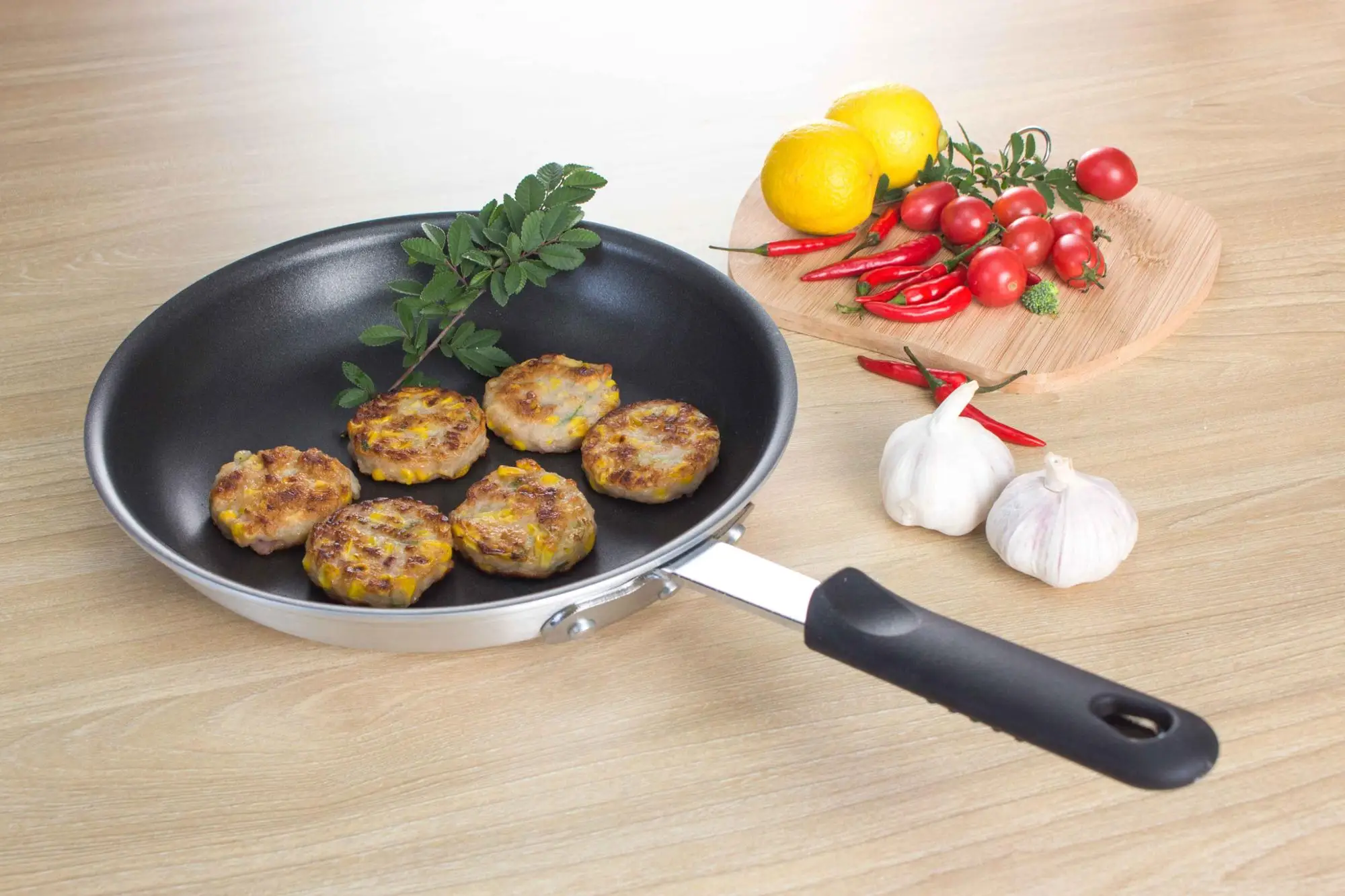 aluminium non stick cookware frying pan