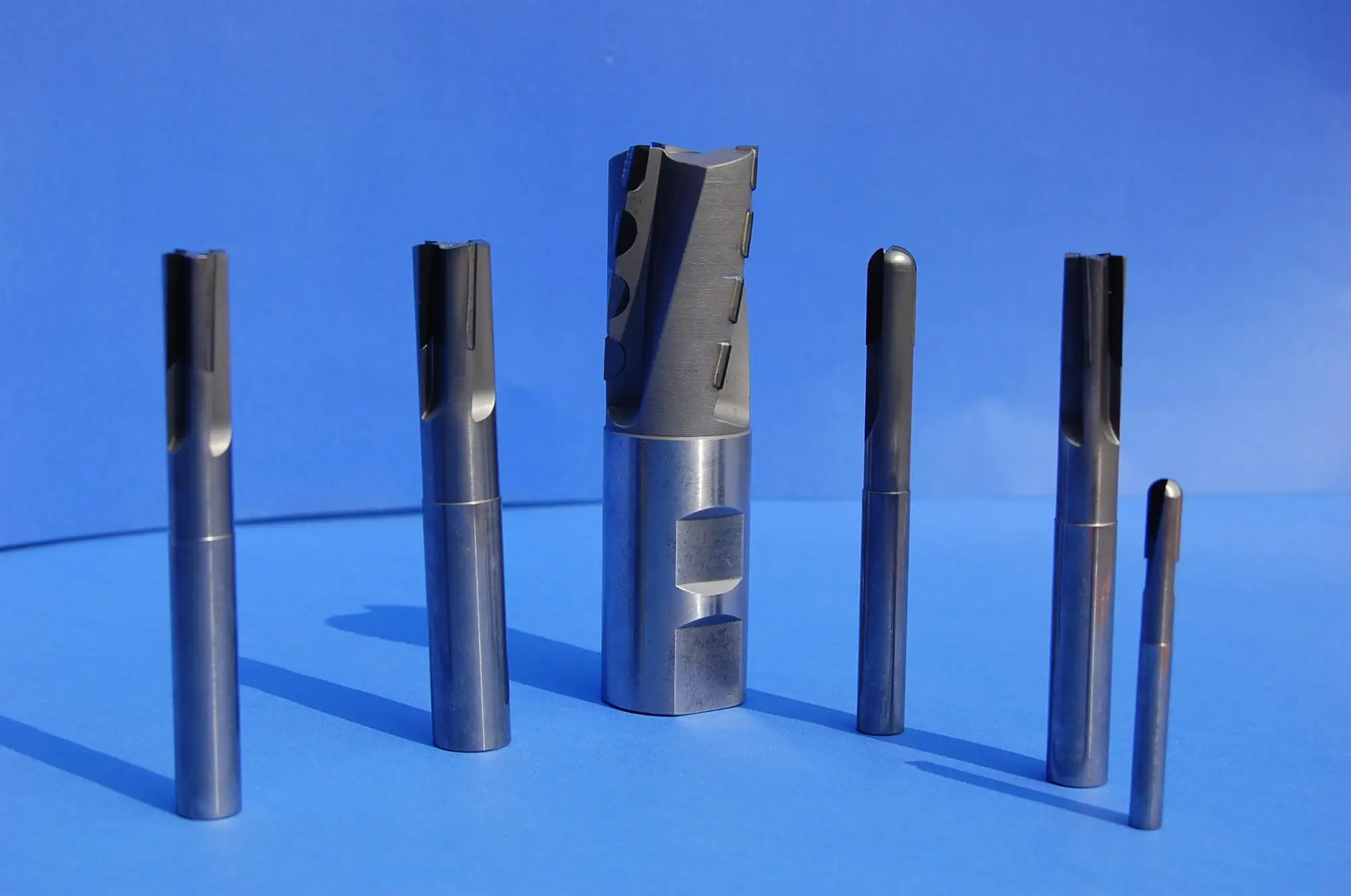 Diamond Pcd End Mill Cutting Tool Pcd Milling Cutters Machining For