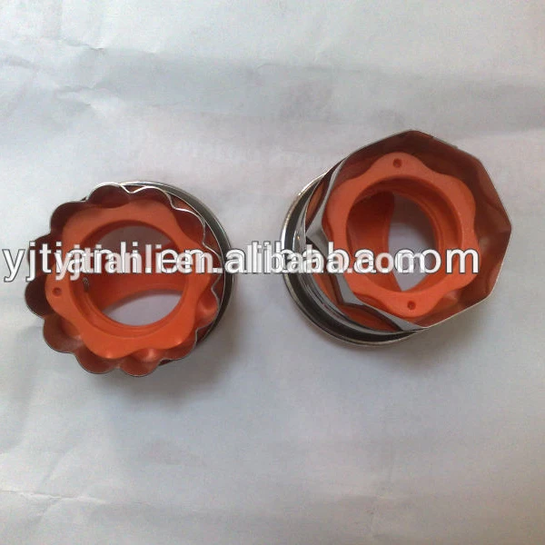 
Wholesale Japan Style round plunger cookie cutter with plastic 