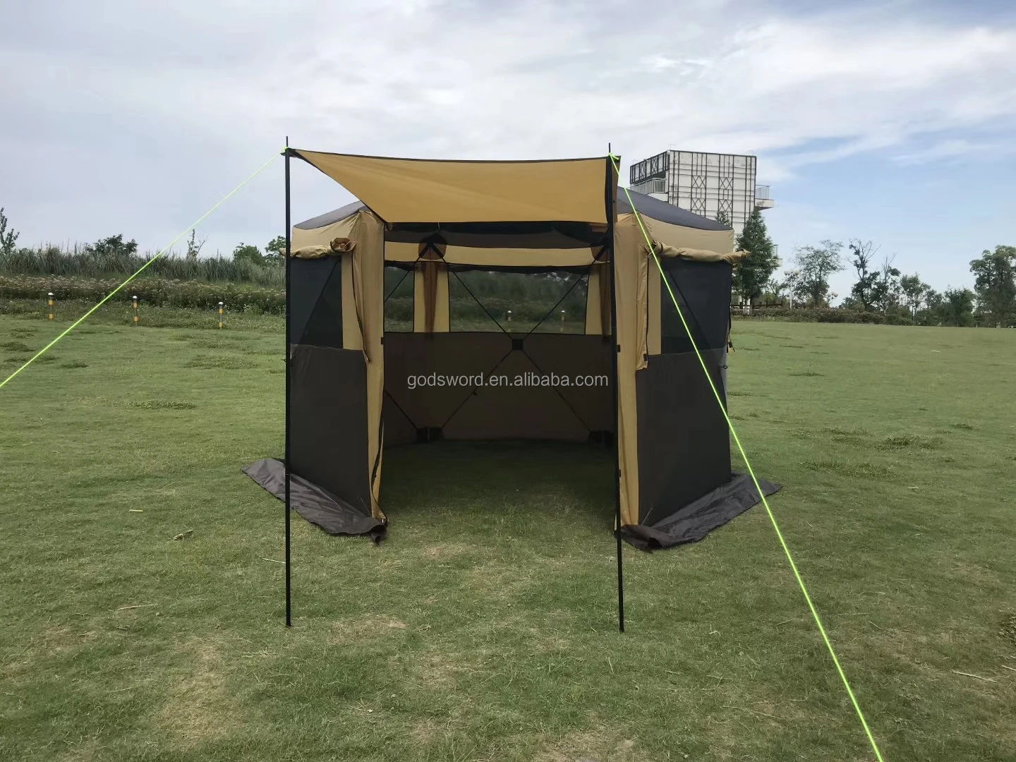 Hunting Tent Outdoor Ice Fishing Tent All Season Waterproof Large