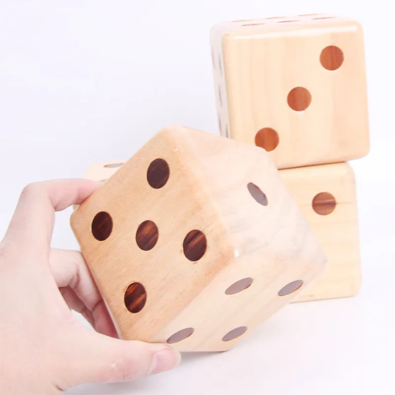 

Wooden Yard Dice