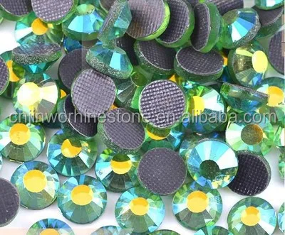 
Extremely Shinny Best Quality Crystal Stones Crytal Stones HOTFIX FLATBACK, Non Hot Fix Stones for Garment 
