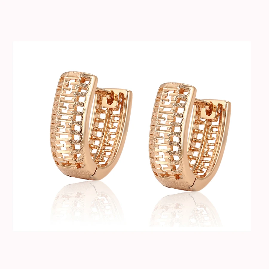 

97845 xuping jewelry hollow-out design fashion earrings huggies earrings with 18k gold plated for women