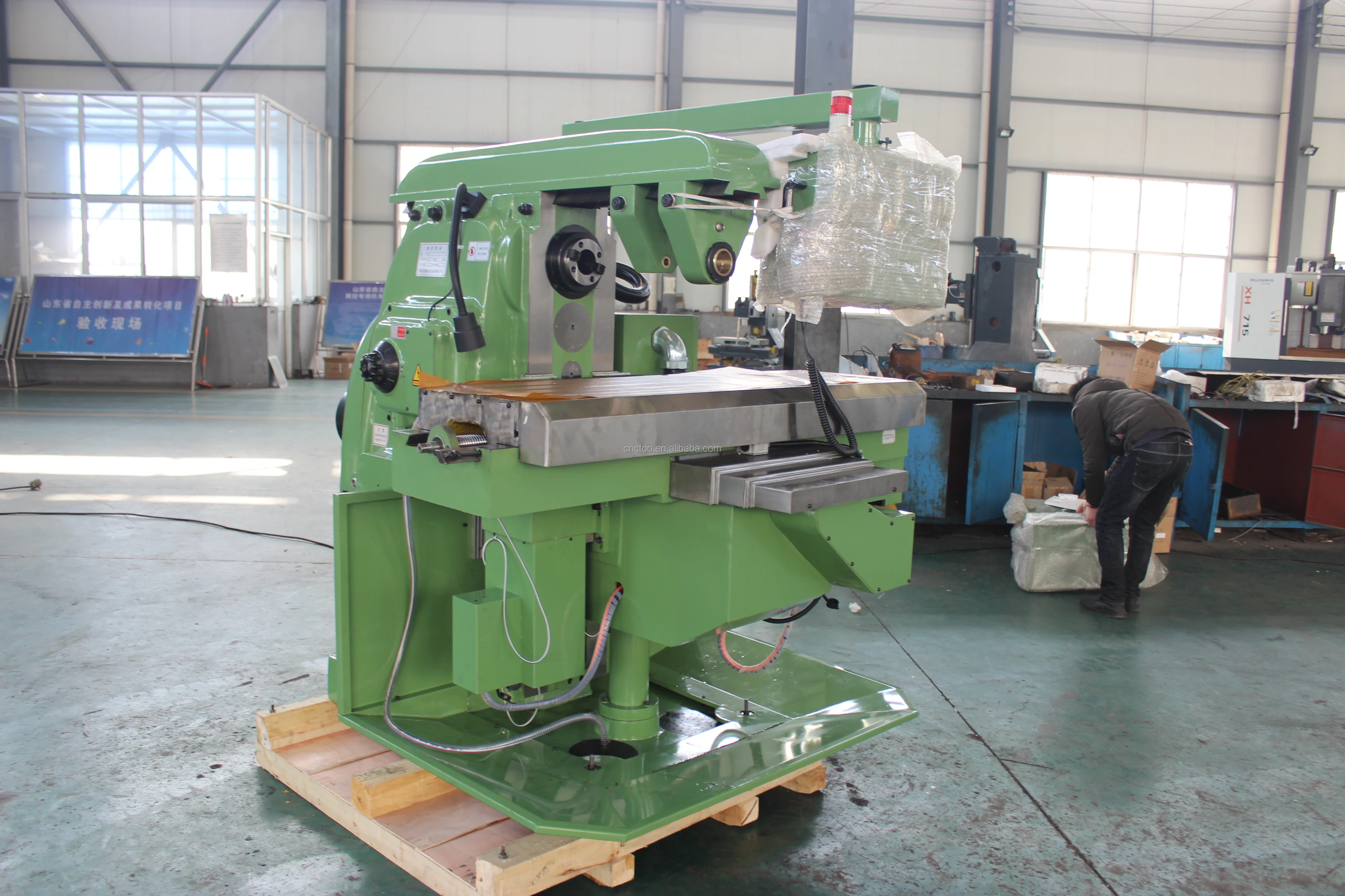 Knee Type Milling Machine X6132 Horizontal Milling Machine Functions Of