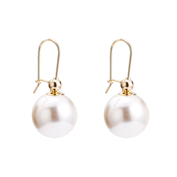 China New Product 14K Gold High Quality Round White Shell Pearl Earrings For Women